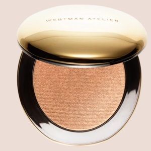 Westman Atelier Peau De Soleil tinted highlight. Beautiful bronzer.
